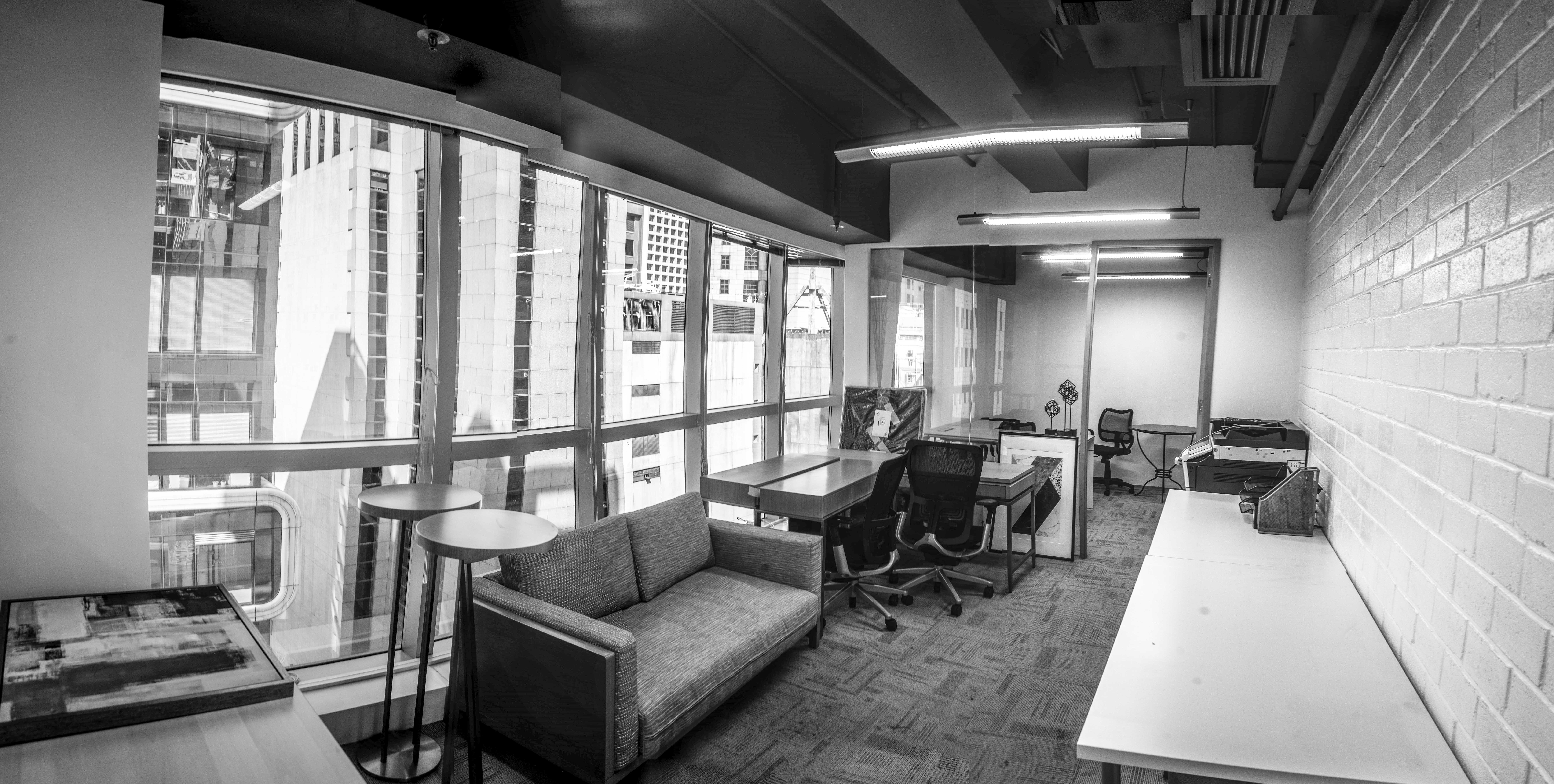 Somptueux Central - half floor office
